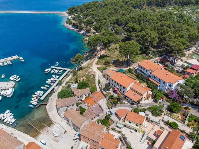 Cuore Di Milka Apartments Veli Lošinj Екстериор снимка